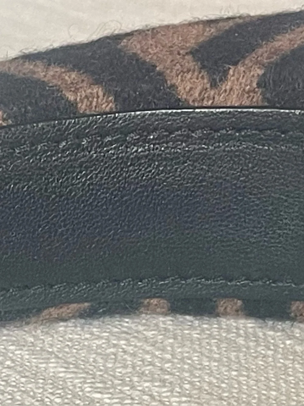 NWOT FENDI ICONIC FF ZUCCA LOGO PATTERN HEADBAND - Picture 8 of 9